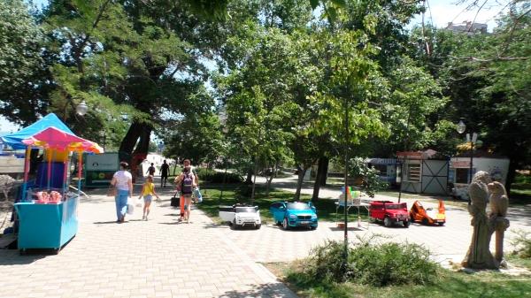 Парк Фрунзе в Новороссийске – фото