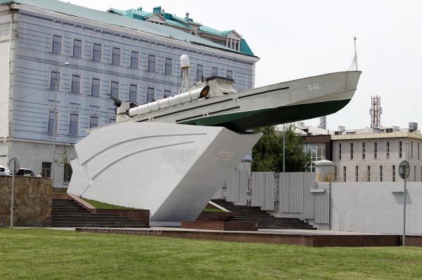 Памятник Торпедный катер в Новороссийске