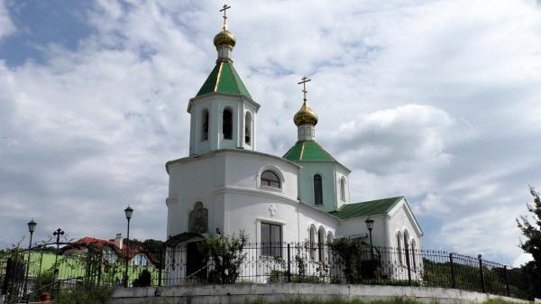 Храм Святой Ксении Петербургской в Абрау-Дюрсо