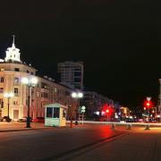Улица ночью в Новороссийске