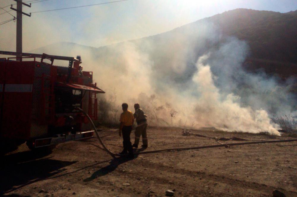 Возгорание в районе поселка Абрау-Дюрсо